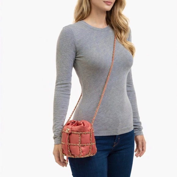 Chanel Chain drawstring Bag - Picture 3 of 13